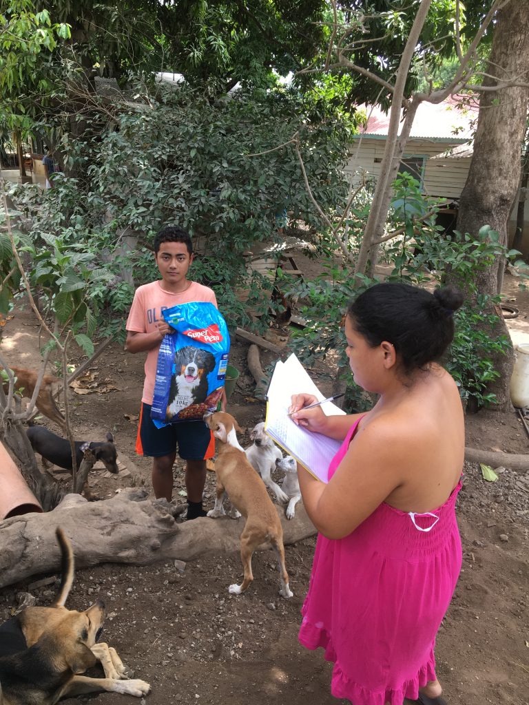 Food distribution for cats and dogs, in the villages of Guanacaste Costa Rica.